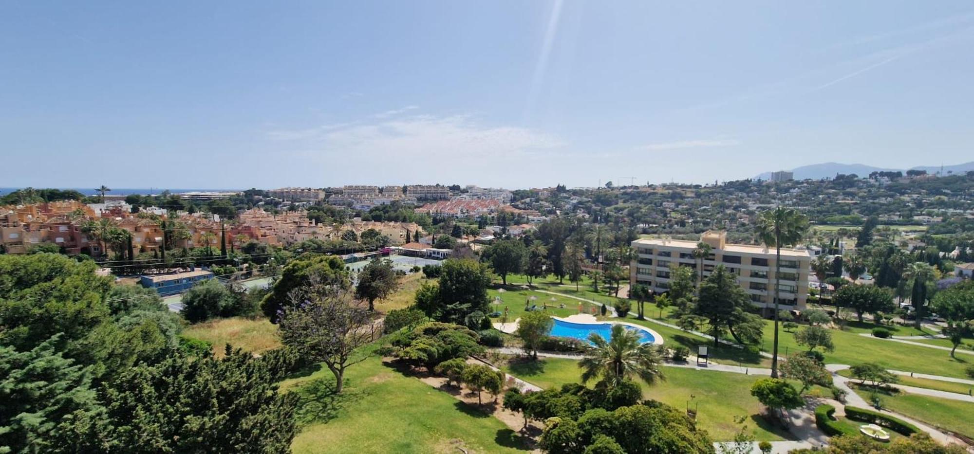Leilighet Modern With Stunning Views Marbella